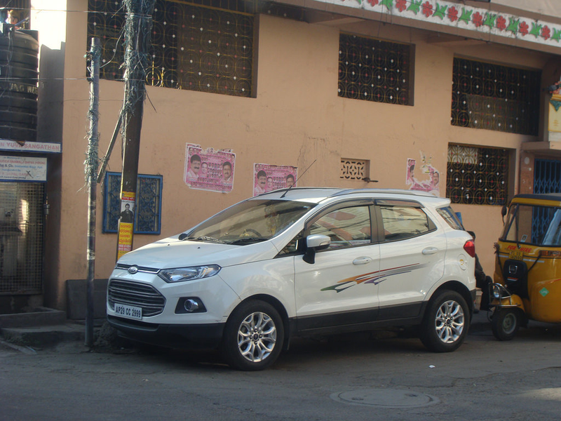Illustration for article titled Cars from my trip to India over a year ago *pic heavy* (Part I)